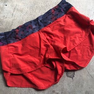 lululemon size 6 Speed Shorts